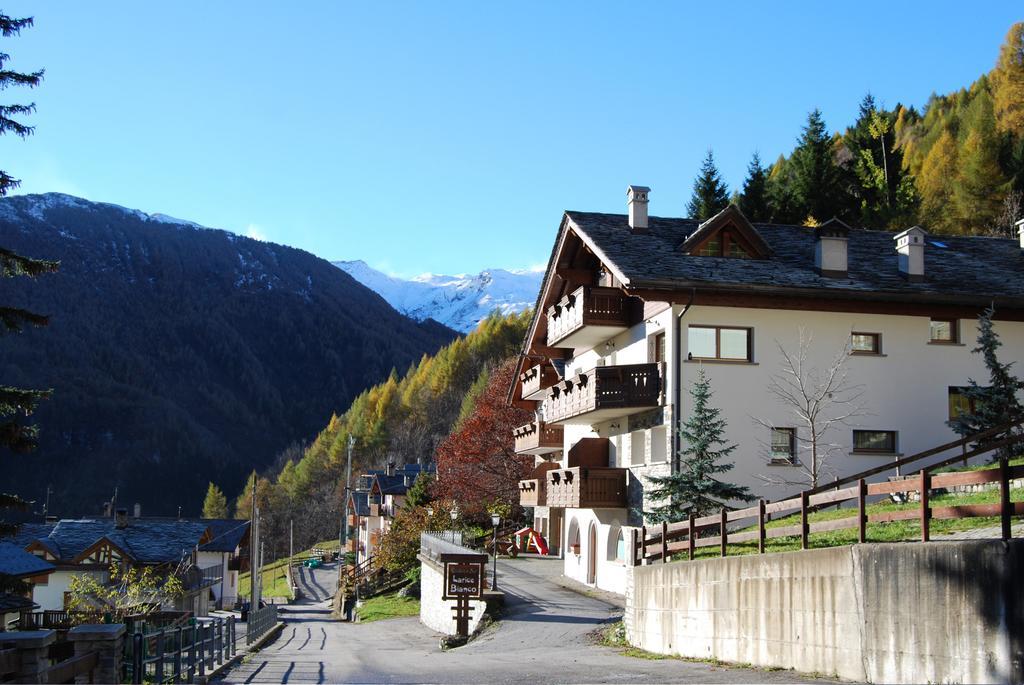 Residence Larice Bianco Campodolcino Buitenkant foto